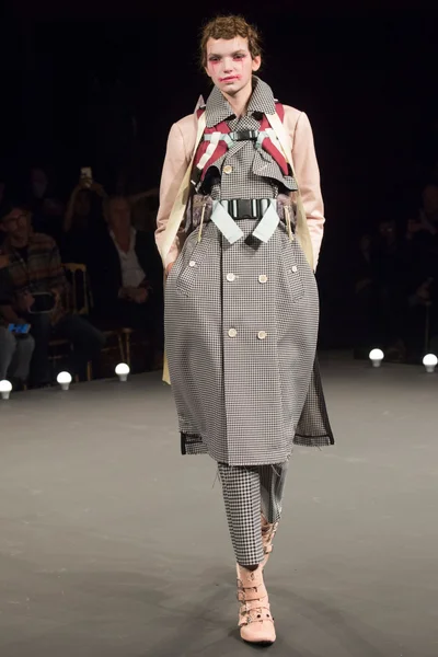 Look 37